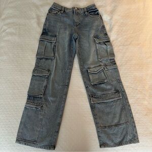 Alice + Olivia Luis Denim Cargo Pant- Size 25; Like New Condition (Never Worn)